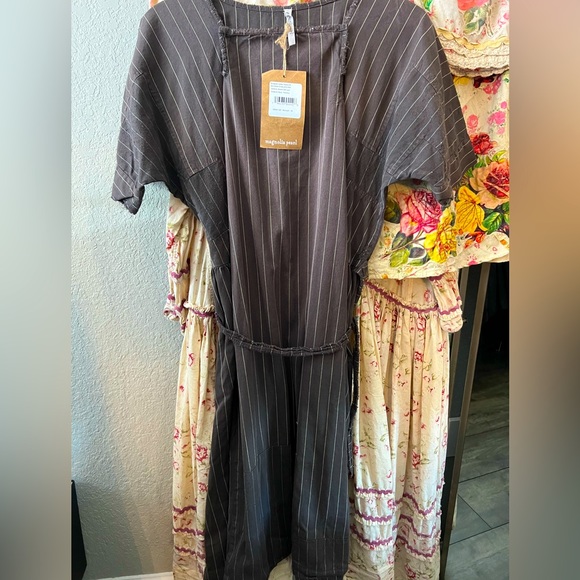 Magnolia Pearl Smock Dress - Picture 1 of 6